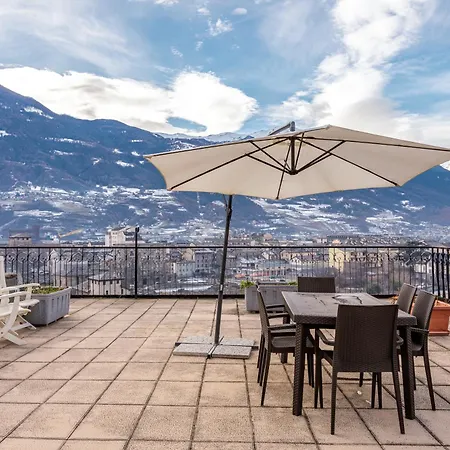 Attico Esclusivo Teatro 奥斯塔